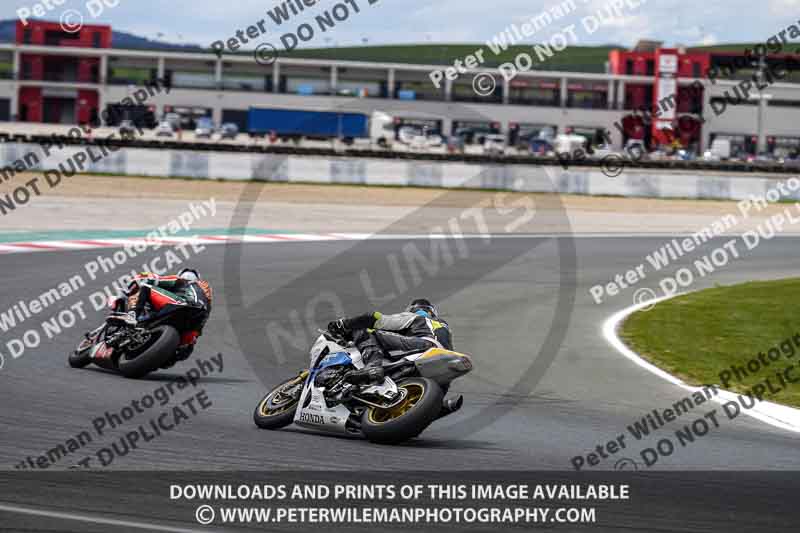cadwell no limits trackday;cadwell park;cadwell park photographs;cadwell trackday photographs;enduro digital images;event digital images;eventdigitalimages;navarra;no limits trackdays;peter wileman photography;racing digital images;trackday digital images;trackday photos
